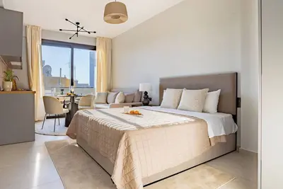 Image de Sanders Tower Centre - Studio accueillant avec balcon