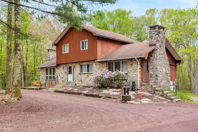 Image de Pocono Retreat, Hot Tub, MovieRoom, GameRoom, etc!