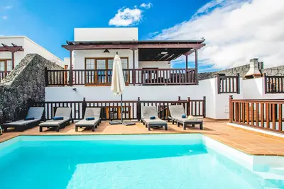 Image de Vista Reina - Six Chambres Villa, Couchages 15