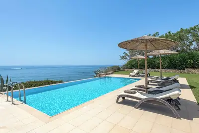 Image de Paradise Beach Ii - Trois Chambres Villa, Couchages 6