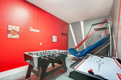 Image de Last Minute Disney! Private Pool, Hot Tub, Game Room & Themed Bedrooms. Book Now! #22440