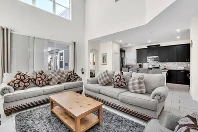 Image de Last Minute Disney Getaway! Private Pool, Hot Tub & Game Room. Book Now! #36648