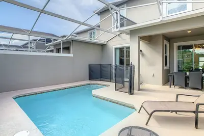 Image de Last Minute Disney Getaway! Private Pool & Themed Bedrooms. Book Now! #87933