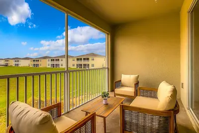 Image de Last Minute Disney Getaway! Themed Bedrooms & Private Balcony. Book Now! #87993