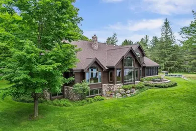 Image de Lake Breeze Luxury Executive Retreat