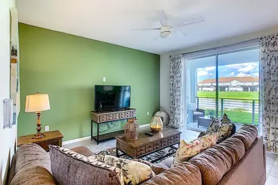 Image de Last Minute Disney Getaway! Luxury Condo with Private Balcony. Book Now! #88081