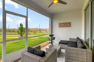 Image de Last Minute Disney Getaway! Luxury Condo with Private Balcony. Book Now! #88095