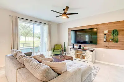 Image de Last Minute Disney Getaway! Luxury Condo with Private Balcony. Book Now! #88109