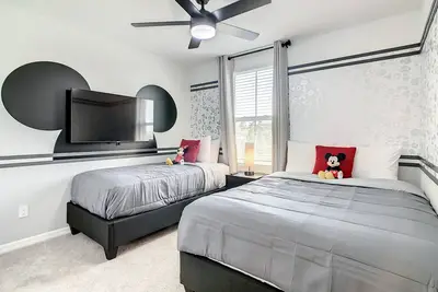 Image de Last Minute Disney Getaway! Private Pool & Themed Bedrooms. Book Now! #100093