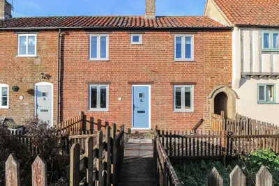 Image de Spring Cottage, pet friendly, with open fire in Sea Palling