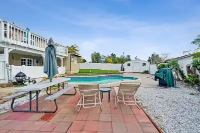 Image de Paradise On Earth (3-Bedroom Home) with Pool - Pets Allowed by RedAwning
