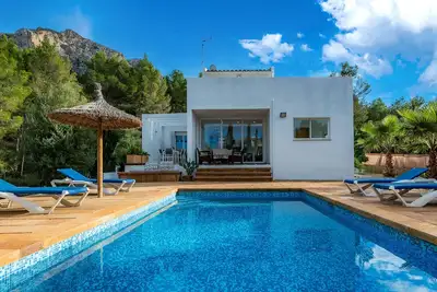Image de Maison de vacances moderne avec piscine – Casa Miquel-Betlem