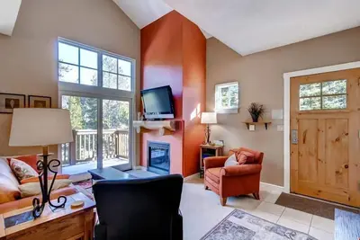 Image de Amazing Fully-Equipped 3 Bedroom Condo