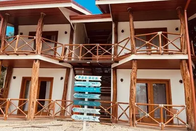 Image de Bungalow Style Room near Tamarindo Swimming Pool and Nature/Private Bathroom