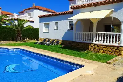 Maison de vacances privée avec climatisation, Wifi, piscine privée, Tv, terrasse, vue panoramique
