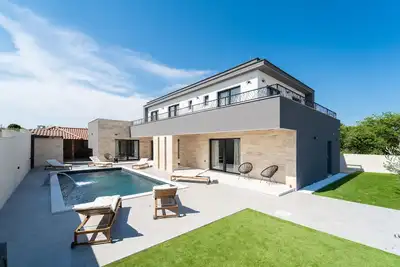 Image de Magnifique maison à Miranje Donje