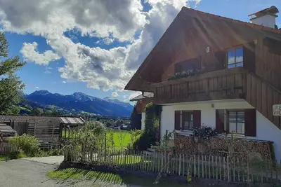 Image de Appartement \"Mair - Sonnaufgang\" avec vue sur les montagnes, terrasse partagée et Wi-Fi