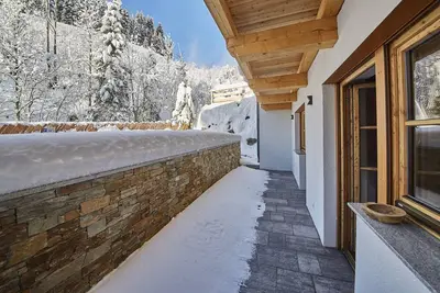 Image de Appartement de vacances \"Good Life Top 3\" avec vue sur la montagne, terrasse privée et Wi-Fi