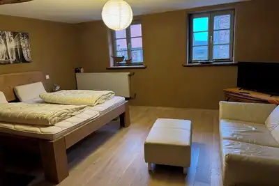 Image de Appartement 'Schöneberger Bauernhof - Hühnerhaus' avec jardin partagé et Wi-Fi