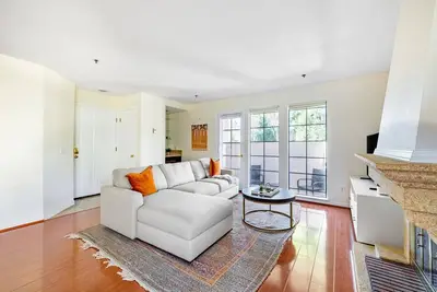 Image de Stellar Cupertino 2br w/ Pool & Balcony, close to Shopping, by Blueground