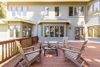 Image de Tahoe Star by AvantStay | 7mins to Incline Village, Luxe Mansion