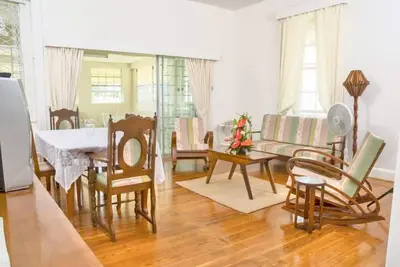 Image de Bajan Charm 1 Min Walk to Dover Beach, on The Gap!