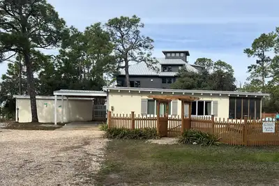 Image de Canal Front, Private Pool and Dock