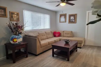 Image de Grace Lovely Denver Home - whole home, 5bedroom, 2bath