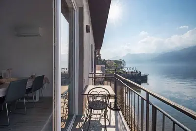 Image de Appartement de vacances \"Le Coccinelle Home Bilocale Lierna\" avec vue sur le lac de CĂ´me et Wi-Fi