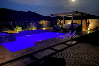 Image de Discount 8/15-8/28! Newly Heated Salt Water Pool-Spa: Secluded w/ Mountain Views