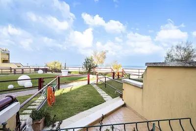 Image de Se031 - Senigallia, two-room apartment facing the sea at the Piramidi residence