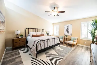 Image de Great Location, Heated Pool, Billiard Room & more