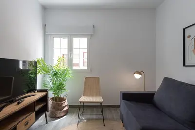Image de 'kesh' Apt. - Comfortable and Lovely - Superior Apartment