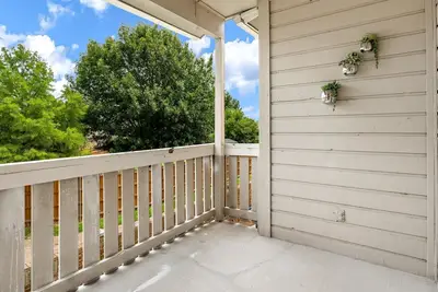 Image de Haven for Travel Nurses & Digital Nomads: Ideal Medium-Term Rental Retreat!