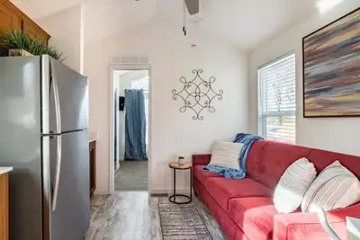 Image de Cozy haven, 2 bed 1 bath, high speed WiFi, Fully furnished, no cleaning fees