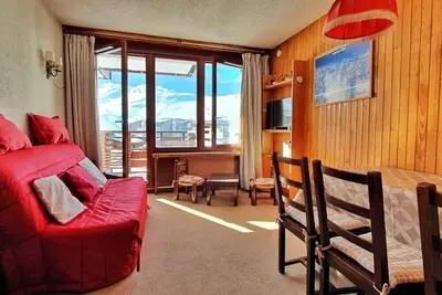 Image de Appartement 2 pièces, proche pistes et commerces, balcon, Wifi, parking disponible