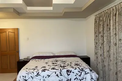 Image de 5★ Caribbean Villa in Palmiste, San Fernando, Trinidad — Spacious 6br