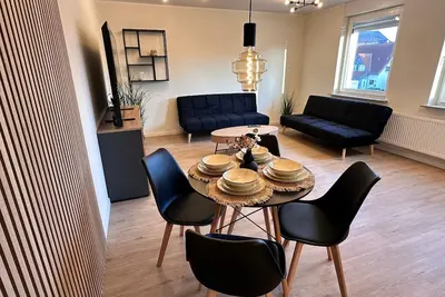 Image de Aufgepasst! Helle, Schöne, moderne Wohnung in Ruhiger Zentraler Lage