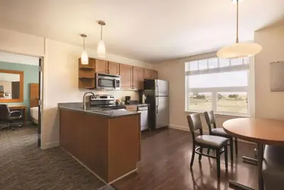 Image de Feel at Home Near Denver International Airport