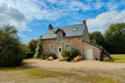 Image de Maison de charme entre mer et campagne avec jardin