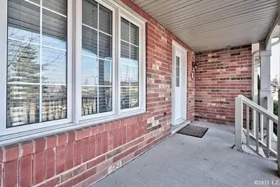 Image de 1 Bedroom Basement Apt, Very Neat And Spotless In A Quiet Neighborhood 1 Bdrm 3