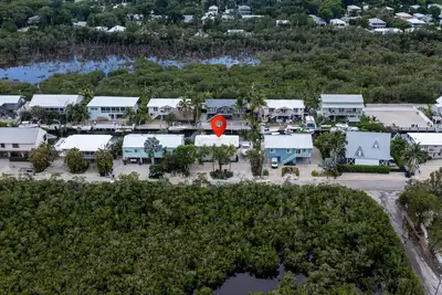 Paradise Cove 2nd floor- Key Largo