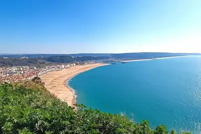 Image de Unwind at The Good View Retreat and Explore Portugal From its Heart