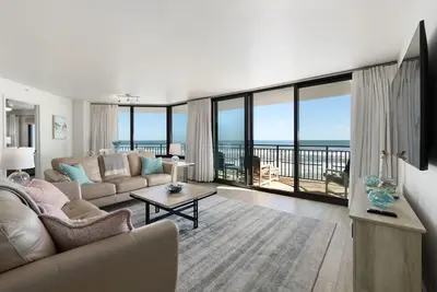 Image de Beachfront 3 Bed Condo Daytona Beach Shores Fl