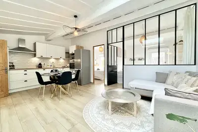 Image de Cosy 3 pièces vieil Antibes proche port Vauban