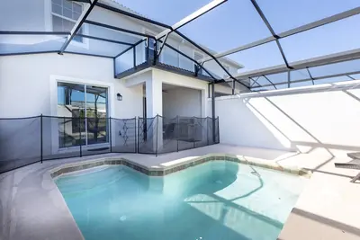 Image de Last Minute Disney Getaway! Townhouse with Private Pool. Book Now! #97719