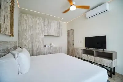 Image de Modern Penthouse with Private Pool in Aldea Zama