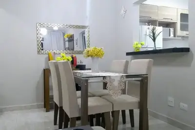 Image de Apartamento Confortável e Elegante na Praia