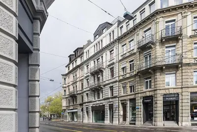 Image de Löwenplatz Apartment next to Station by Airhome