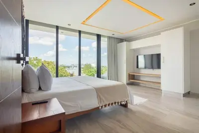 Image de Luxury 3bd Penthouse 3 Blk from 5th Ave With Pool